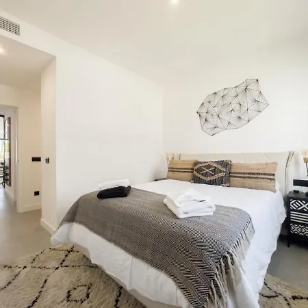 Mirador Hills Luxury Hills Gym Pools Restaurants * 에스테포나