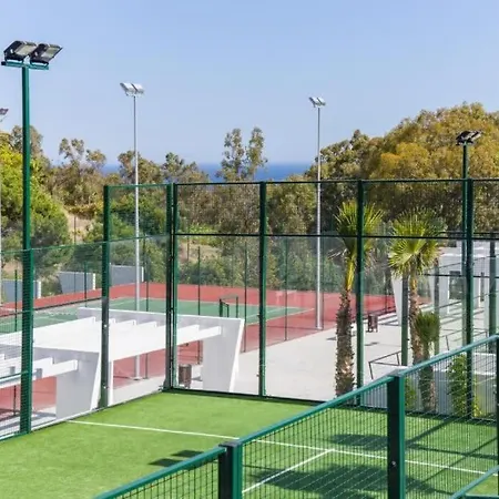 Mirador Hills Luxury Hills Gym Pools Restaurants 아파트