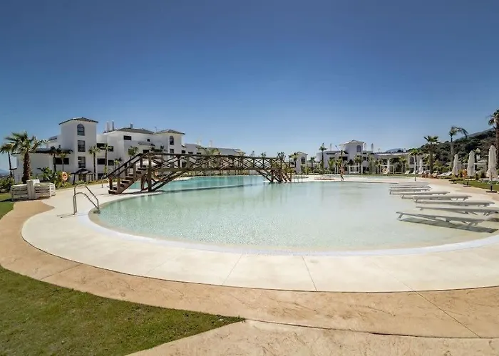 Mirador Hills Luxury Hills Gym Pools Restaurants Lägenhet