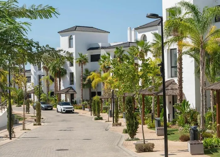 Mirador Hills Luxury Hills Gym Pools Restaurants *