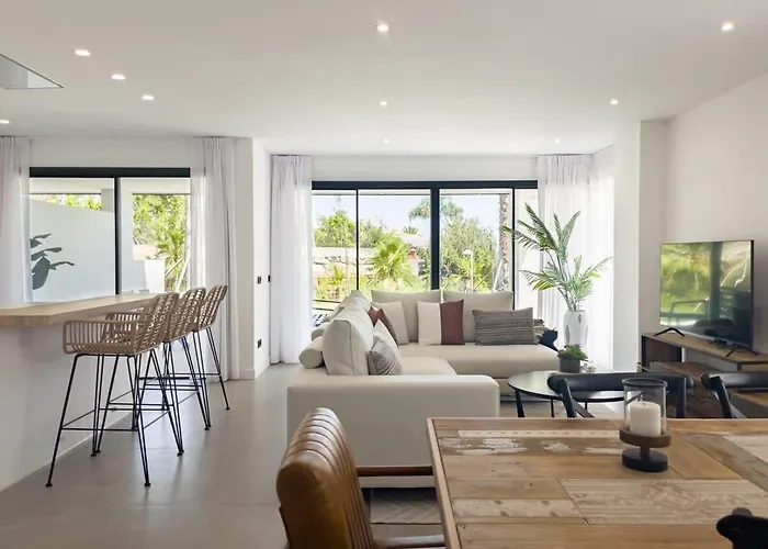 Mirador Hills Luxury Hills Gym Pools Restaurants * Estepona