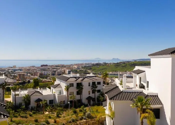 Mirador Hills Luxury Hills Gym Pools Restaurants Apartman *